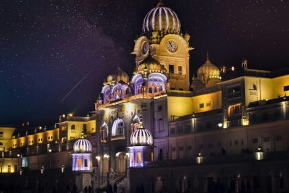 Experience the lively streets with the best spots of nightlife in amritsar