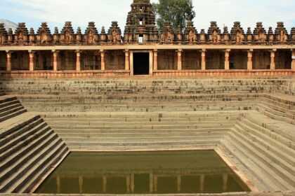 Places to visit in Chikkaballapur feature temples, trekking, and stunning landscapes.