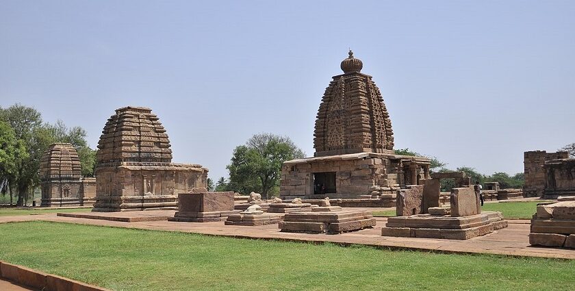 Places to visit in Pattadakal feature stunning Chalukyan temples and carvings