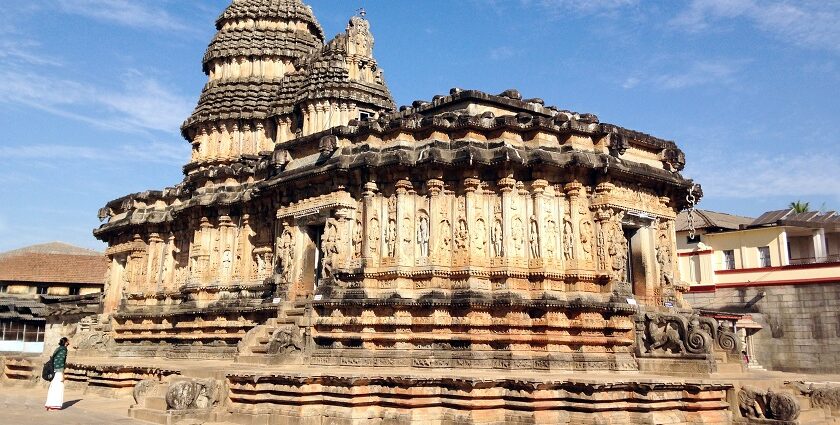 The Places to visit in Sringeri with temples, waterfalls, and scenic Western Ghats.