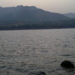 A picture of the Mulshi lake, one of the beautiful places to visit near Hinjewadi