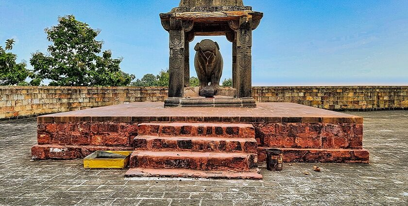 Image of Ramtek Fort: historic site with mythology, adventure, and scenic views