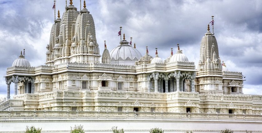 An image of one of Sarabeswarar temples in Chennai.