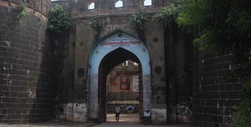 Wafgaon Fort offers history, adventure, and serenity in Maharashtra.