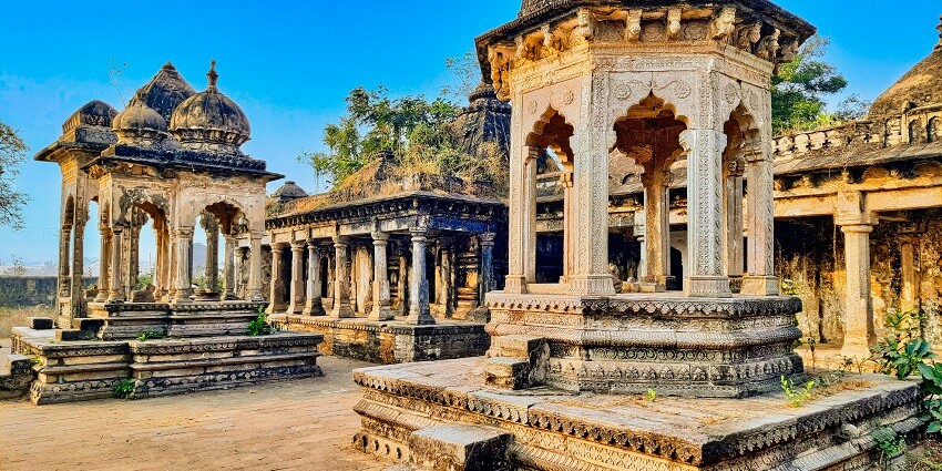 Majestic view of the Walkeshwar temple, with the clear blue sky in the background