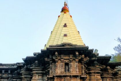 Seek blessings from the at Adasa temple, one of the must visit temples in Maharashtra