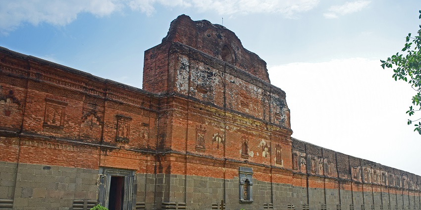 Image of the Adina Mosque represents architectural brilliance