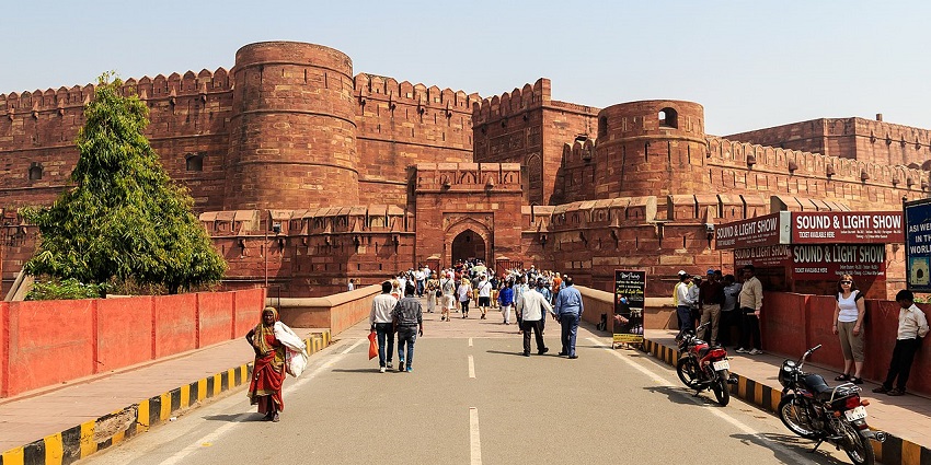 A majestic fortress, a testament to Mughal grandeur near Dolphin Water Park, Agra