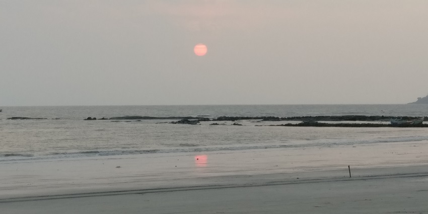 A view of sunset of the Alibaug beach, a famous place to visit.
