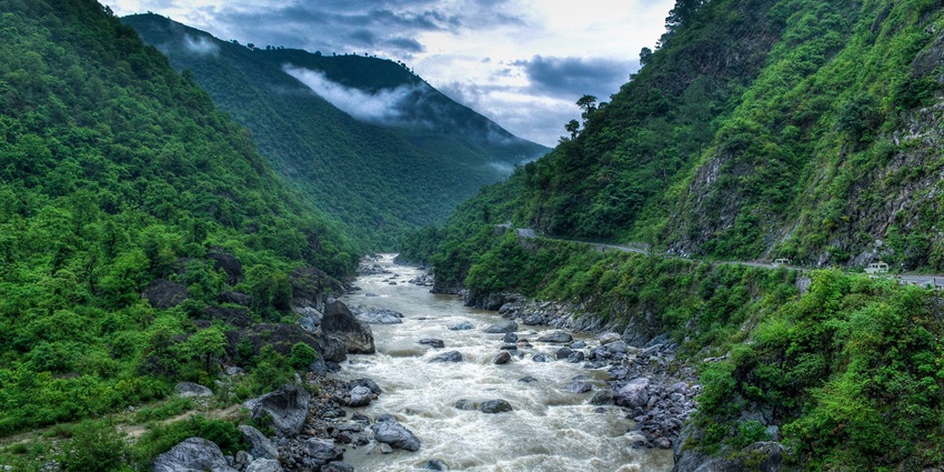Almora is a beautiful place and a nature’s haven, perfect for a serene weekend getaway.