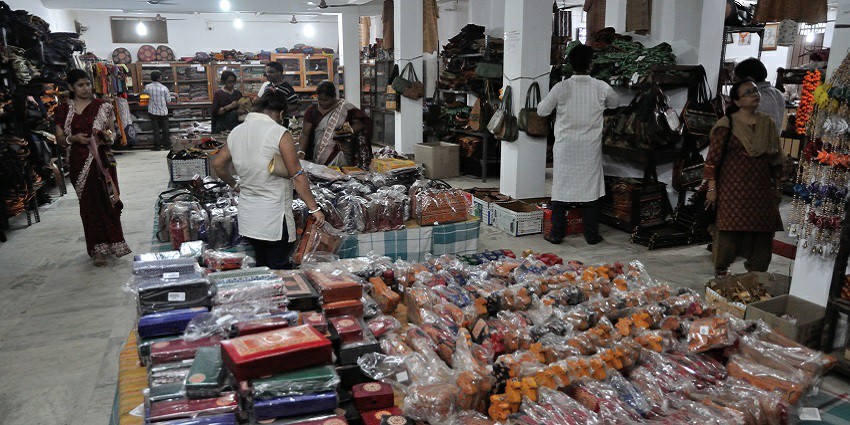 A place to visit in Bolpur where you can find various handicraft stuff.
