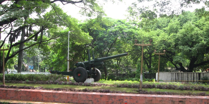 This area is lush green beautiful and with many such artillery on display