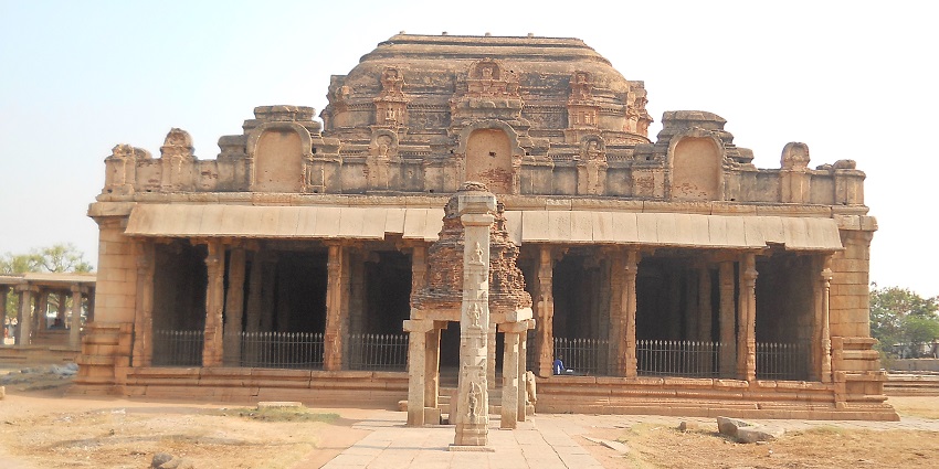Ananthashayana Temple, is among the famous tourist places in Bellary with intricate architecture and tranquillity.