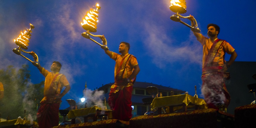 Assi Ghat, a vibrant cultural hub and must-visit place where you can have boat safaris.