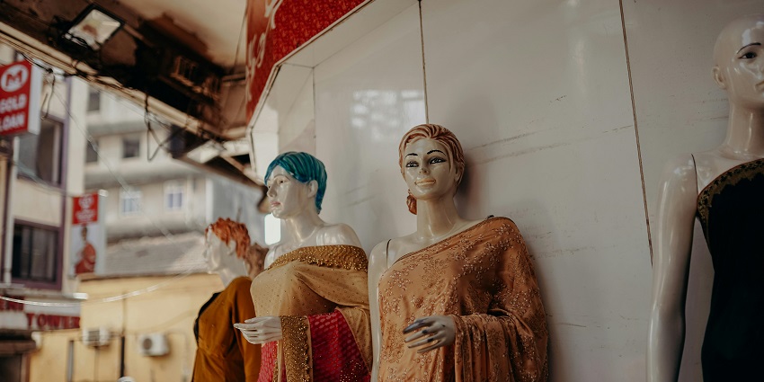 Places for shopping in Madurai for trendy fashion and accessories for travellers.