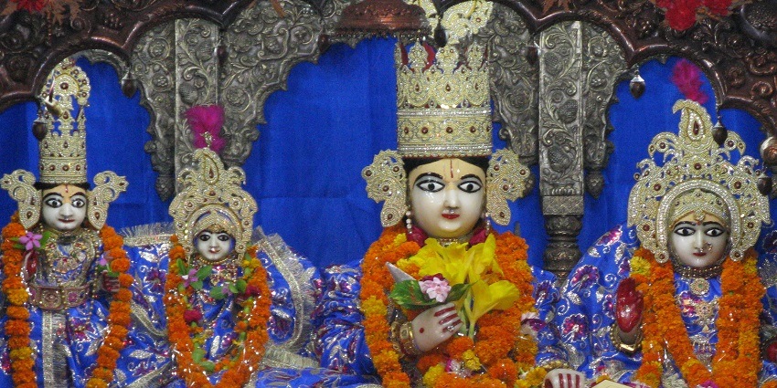 Idols of Prabhu Shri Rama and Sita Mata in a popular Ramar temple in Chennai.