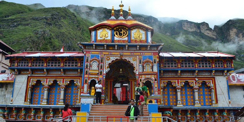 Beautiful entrance area of the Badrinath Temple located near Vasundhara Falls