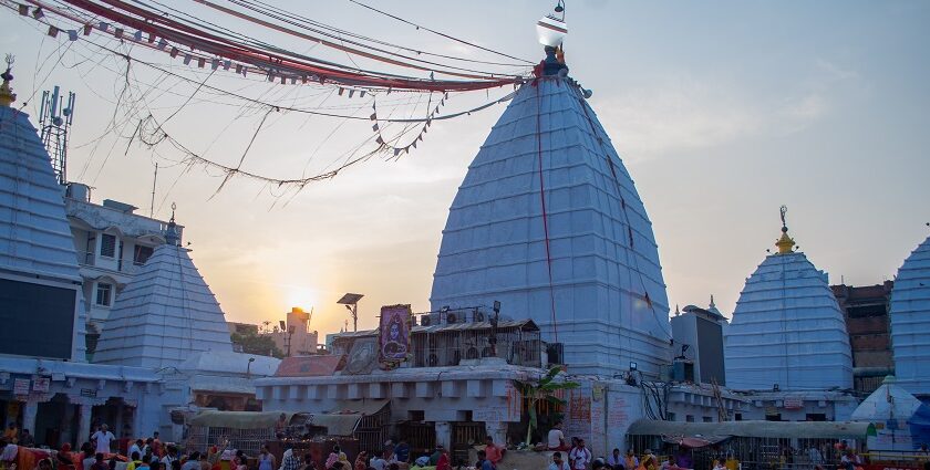 The pyramid-shaped Shikhara of the Baidyanath Temple in Deoghar District, Jharkhand.