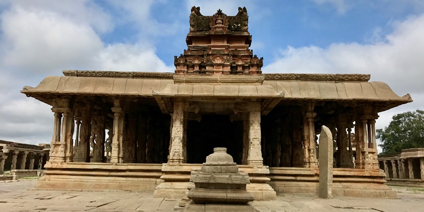 Balakrishna Kovil is one of the best places to visit in Dindigul in Tamil Nadu.