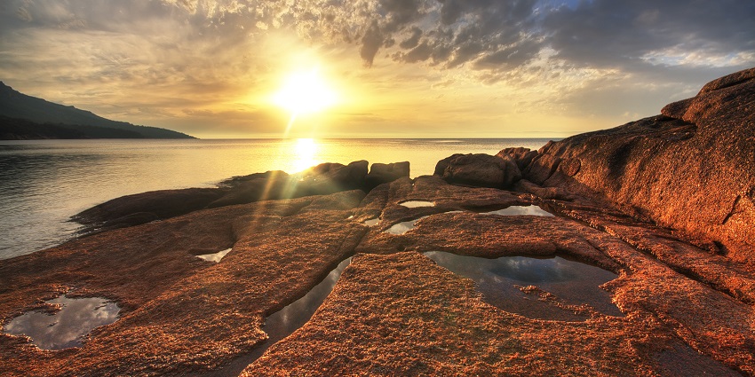 A stunning view of the sunset at a Sunset Point -one of the places to visit in Haldia.