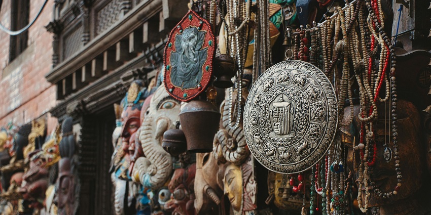Discover beautiful handcrafted art pieces at this iconic gallery in Varanasi