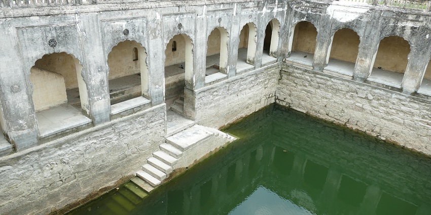 Baoli, a haunted place in Agra, haunted by the depths of its past