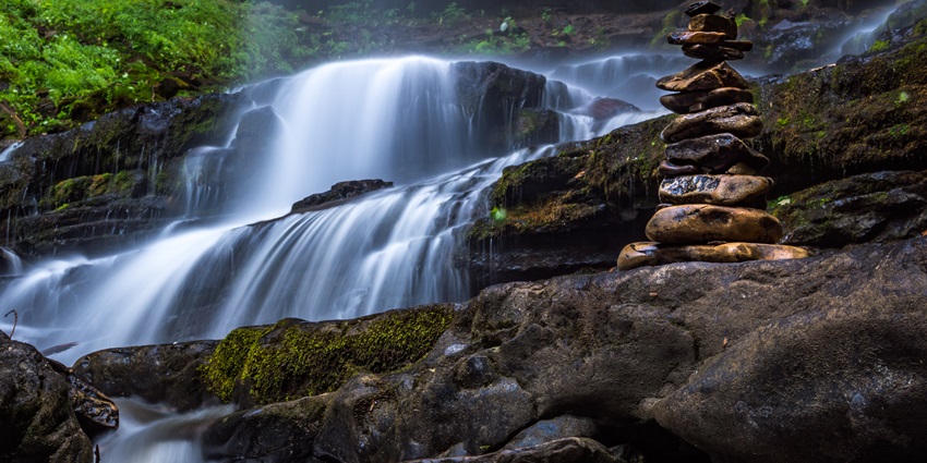 Majestic waterfalls offering breathtaking views and natural beauty.