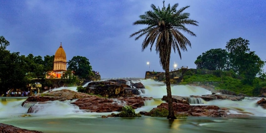 A calm view of Barua Sagar Dam and Lake near the fort.