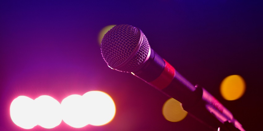 Bay 146 in The Savera Hotel offers live entertainment and open mic sessions for fun.