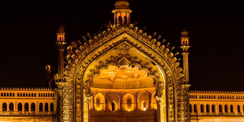 A night view of Rumi Darwaza in Lucknow, one of the best places to visit here.