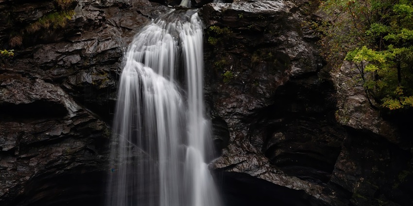 A beautiful Bhalu Gaad Waterfall near Askot Wildlife Sanctuary