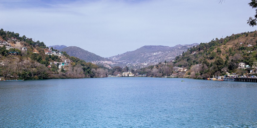 Magnificent view of Bhimtal lake, a beautiful hill station near Mukteshwar.