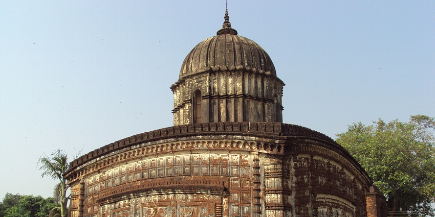An ancient temple in Bishnupur, one of the places near Kolkata to visit in August.