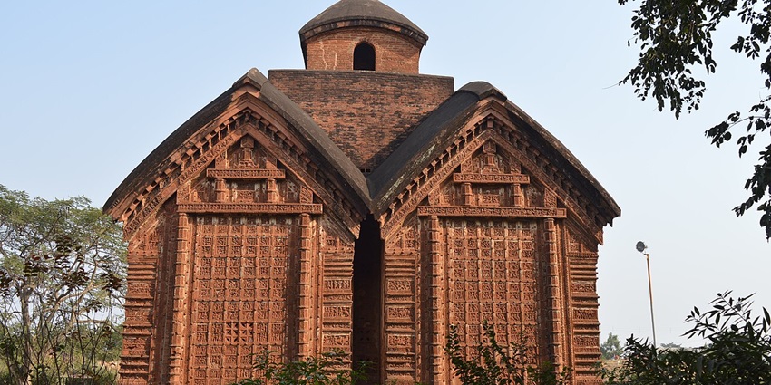 Jor Bangla terracotta temple in Bishnupur with detailed brick carvings and arches–places to visit in bankura