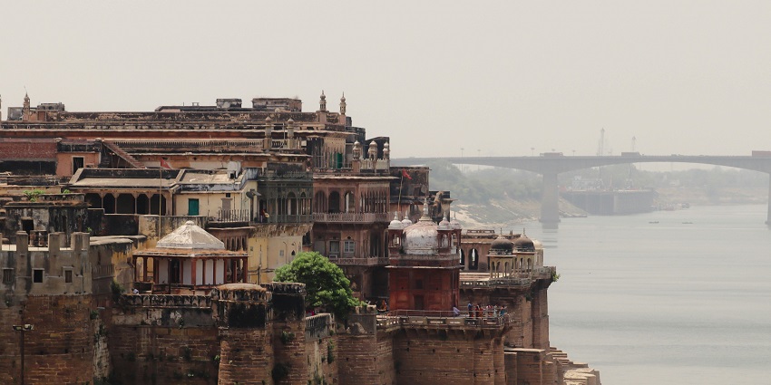 Bithoor Fort, near Kanpur, holds historical significance as a centre of the 1857 Indian Rebellion.
