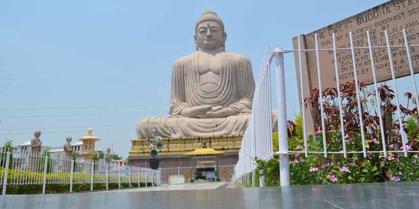 Giant statue of Buddha in Dhyan yoga position in the premises of the Bodhgaya in Bihar