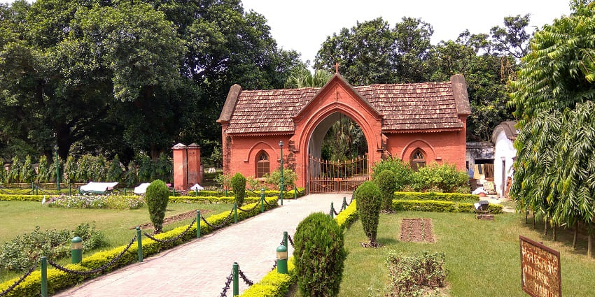 A cemetery in Uttarakhand featuring a garden and historical significance.