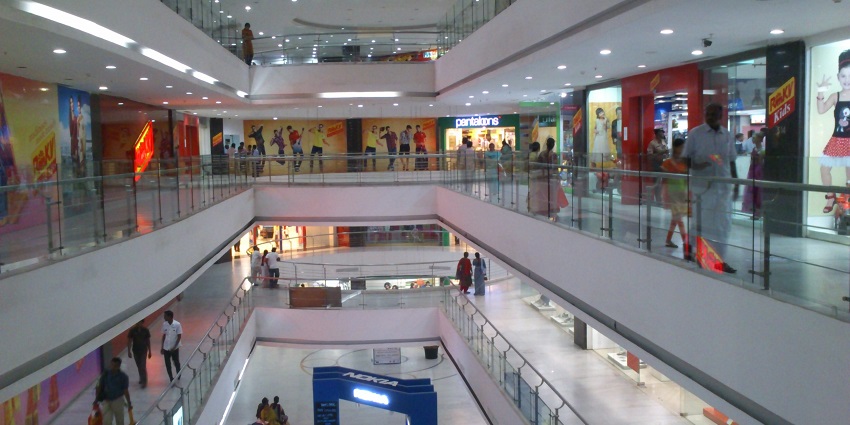 Shopping in Coimbatore’s mall featuring dining, and entertainment for families.