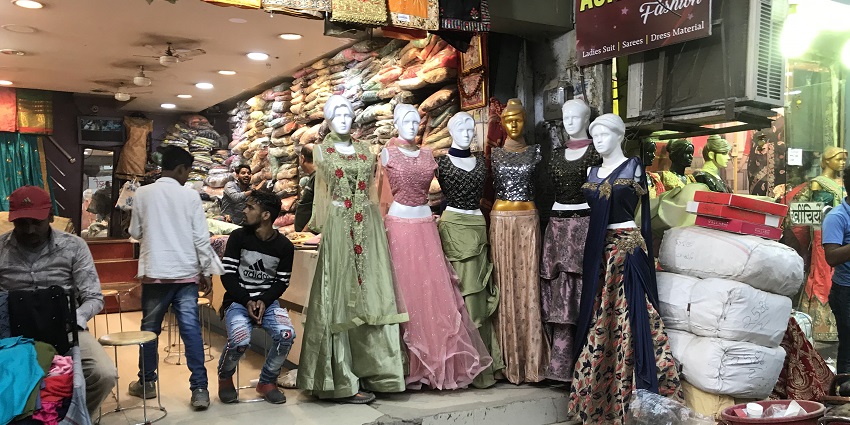 Chennai Silks , one of the renowned shops for saree shopping in silks