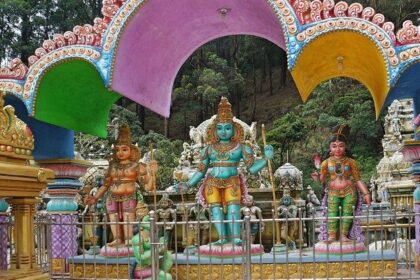 Chennimalai Temple is dedicated to Lord Murugan in Erode district with many sculptures.