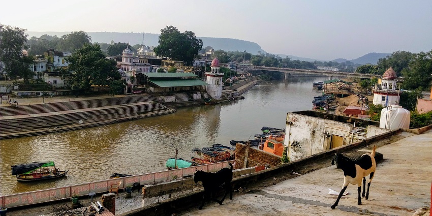 A picture of Chitrakoot, linked with the Ramayana, is a spiritual and historic place.