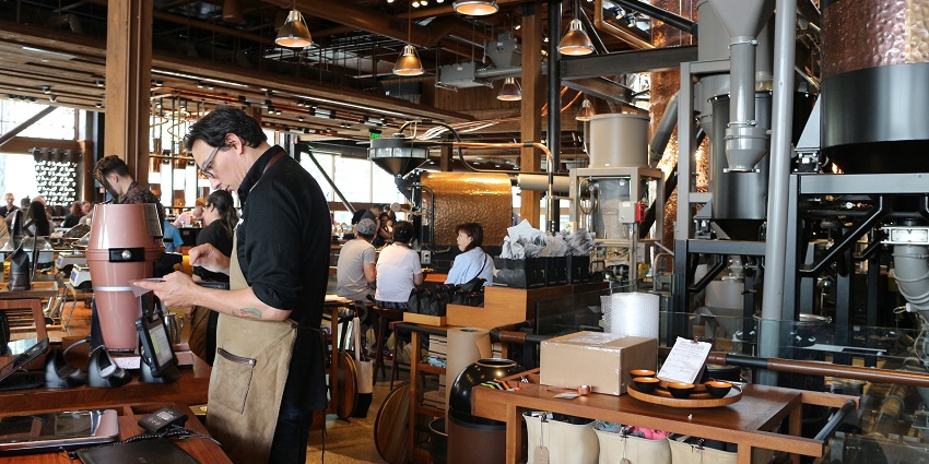 Scenic estates showcasing coffee and tea cultivation and tasting.