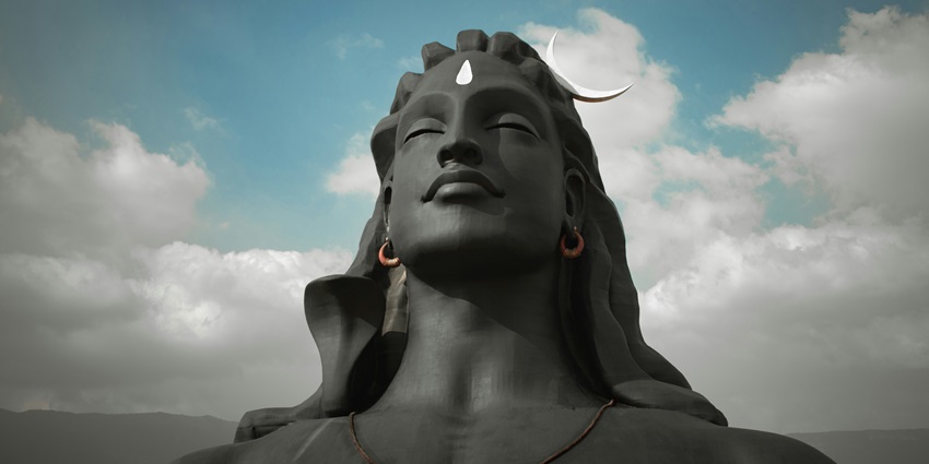The Adiyogi Statue in Coimbatore, one of the top places to visit in Tamil Nadu in May.