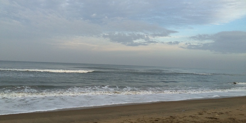 An image showing the evening at Covelong Beach, a popular destination near MGM Water Park