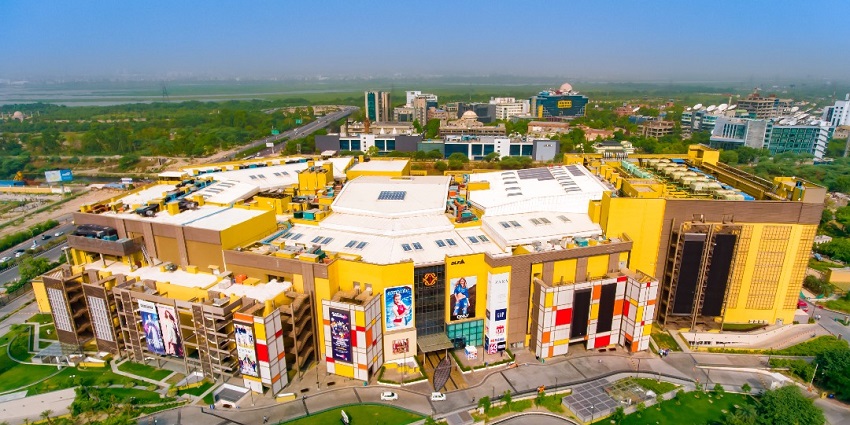 An image of DLF Mall of India, which is one of the best places to visit in Noida.