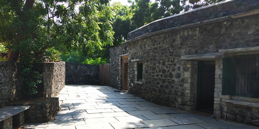 Image of the front courtyard for Ilkal Weaver's House, a famous place near MGM Water Park