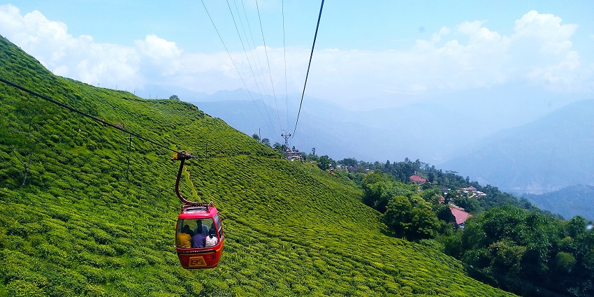 Darjeeling is a stunning place to visit in North Bengal, famous for its tea gardens