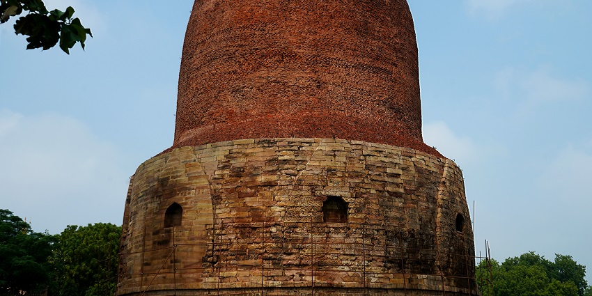 n image showing Dhamekh Stupa at Sarnath, a best place near the zoo in Varanasi, India.