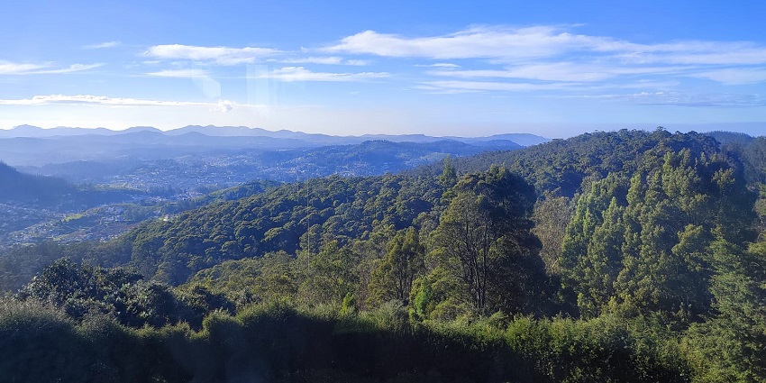 An image of Doddabetta Peak, one of the best places nearby for nature lovers