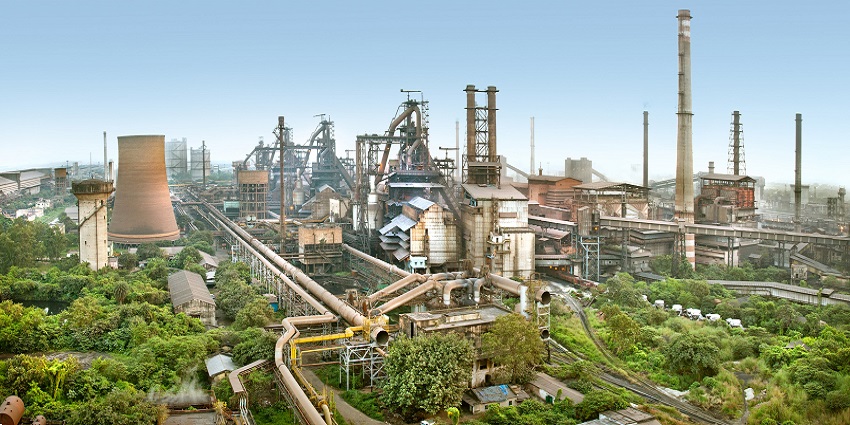 A complete view of the steel plant - one of the interesting places to visit in Durgapur.